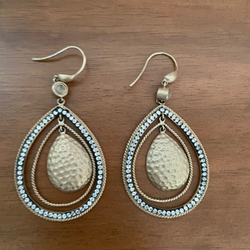 Gold and diamond dangle earrings